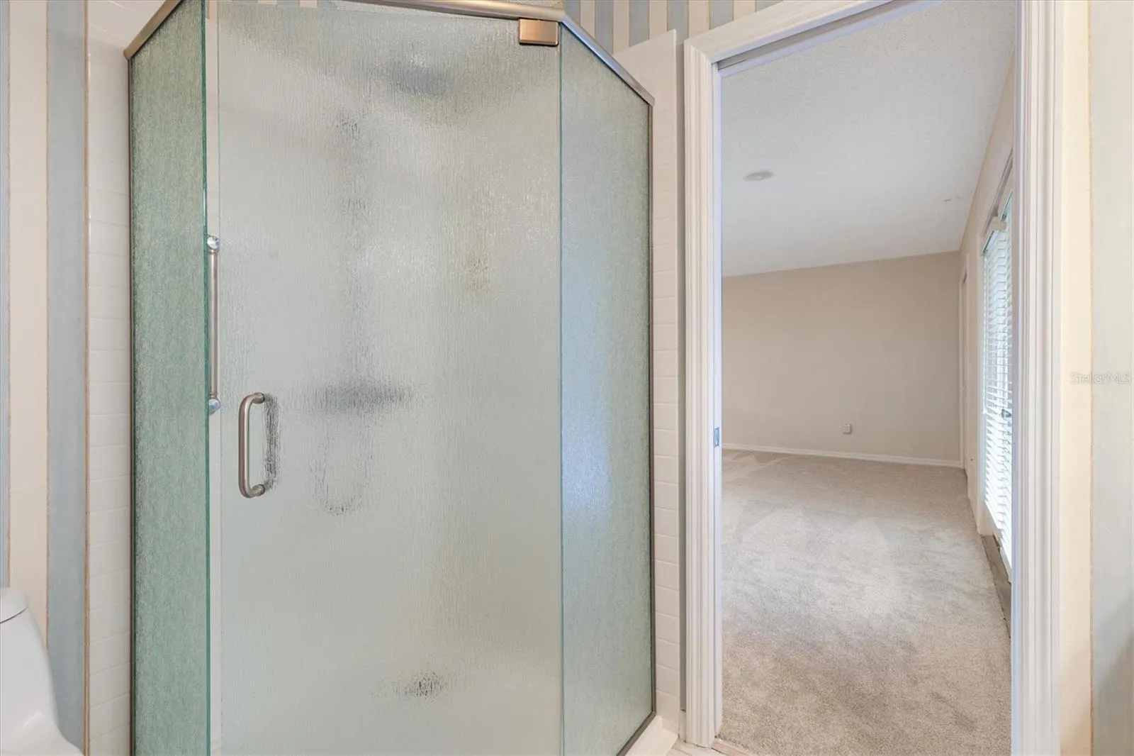 3rd Floor Walk-in Shower