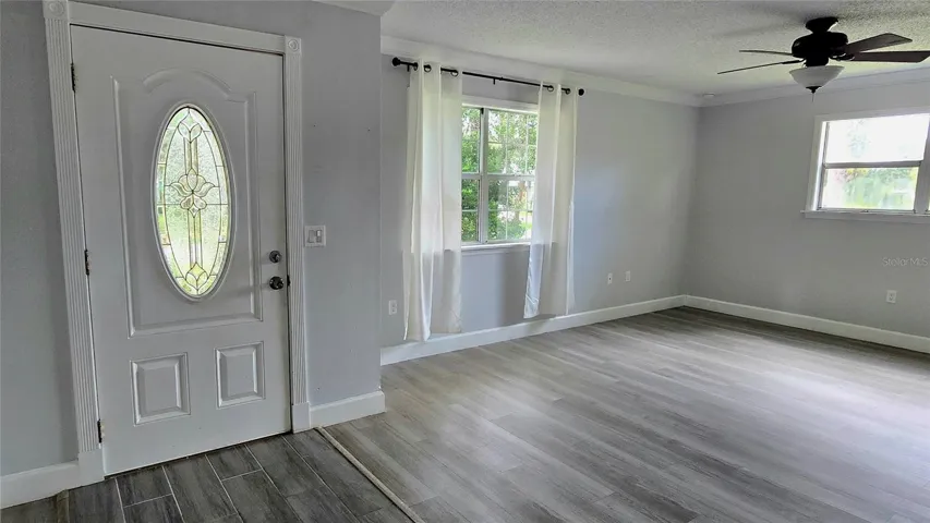 Entrance Front Room