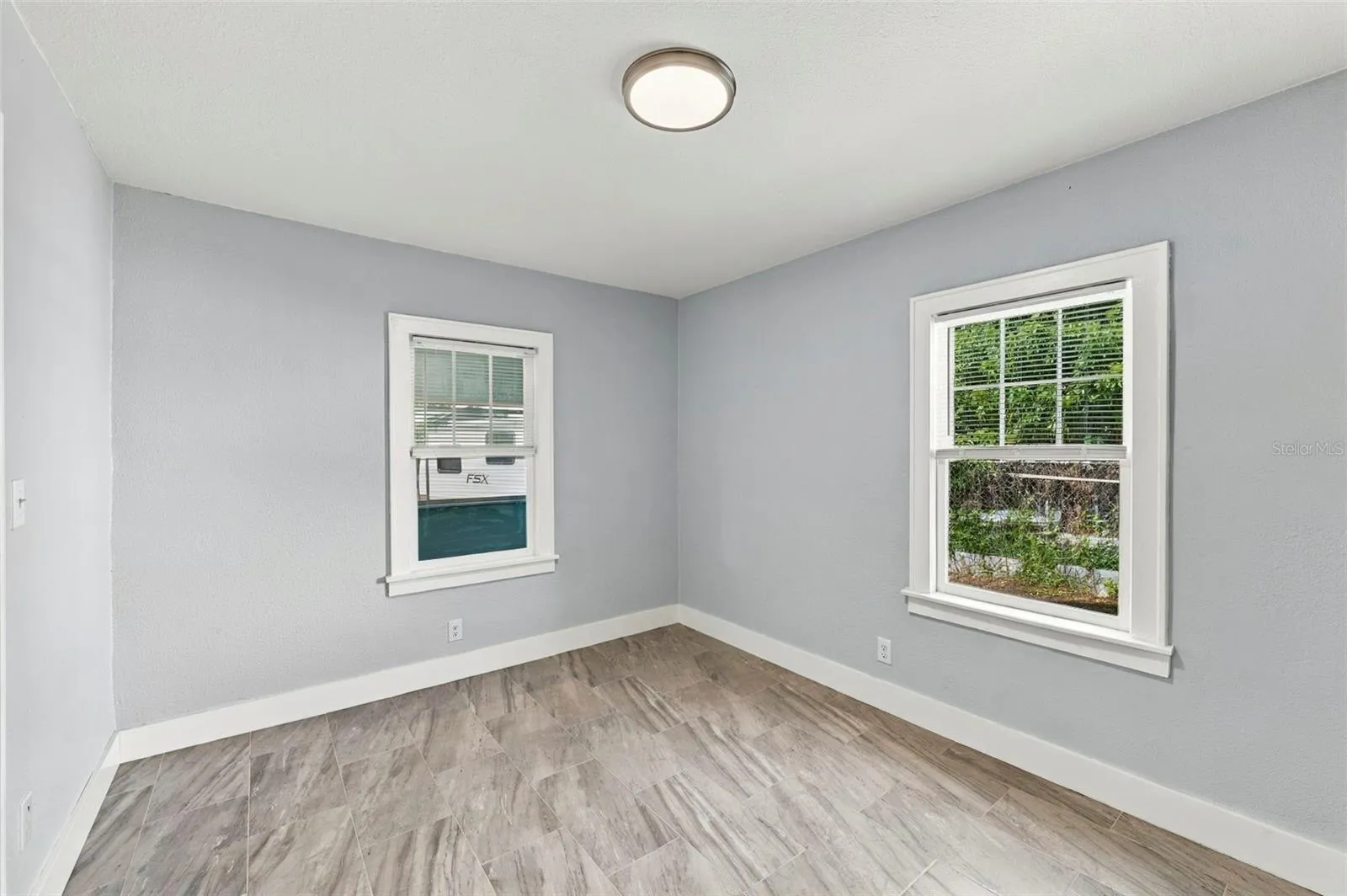 Front residence – bedroom, additional view