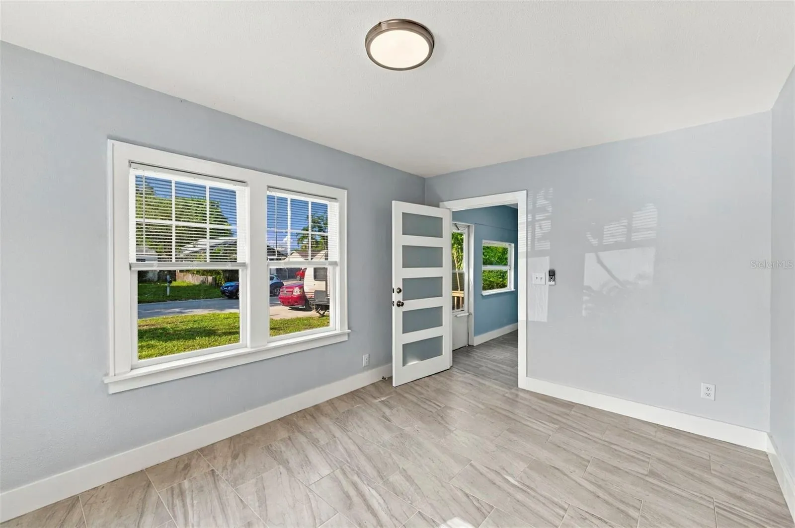 Front residence – living room