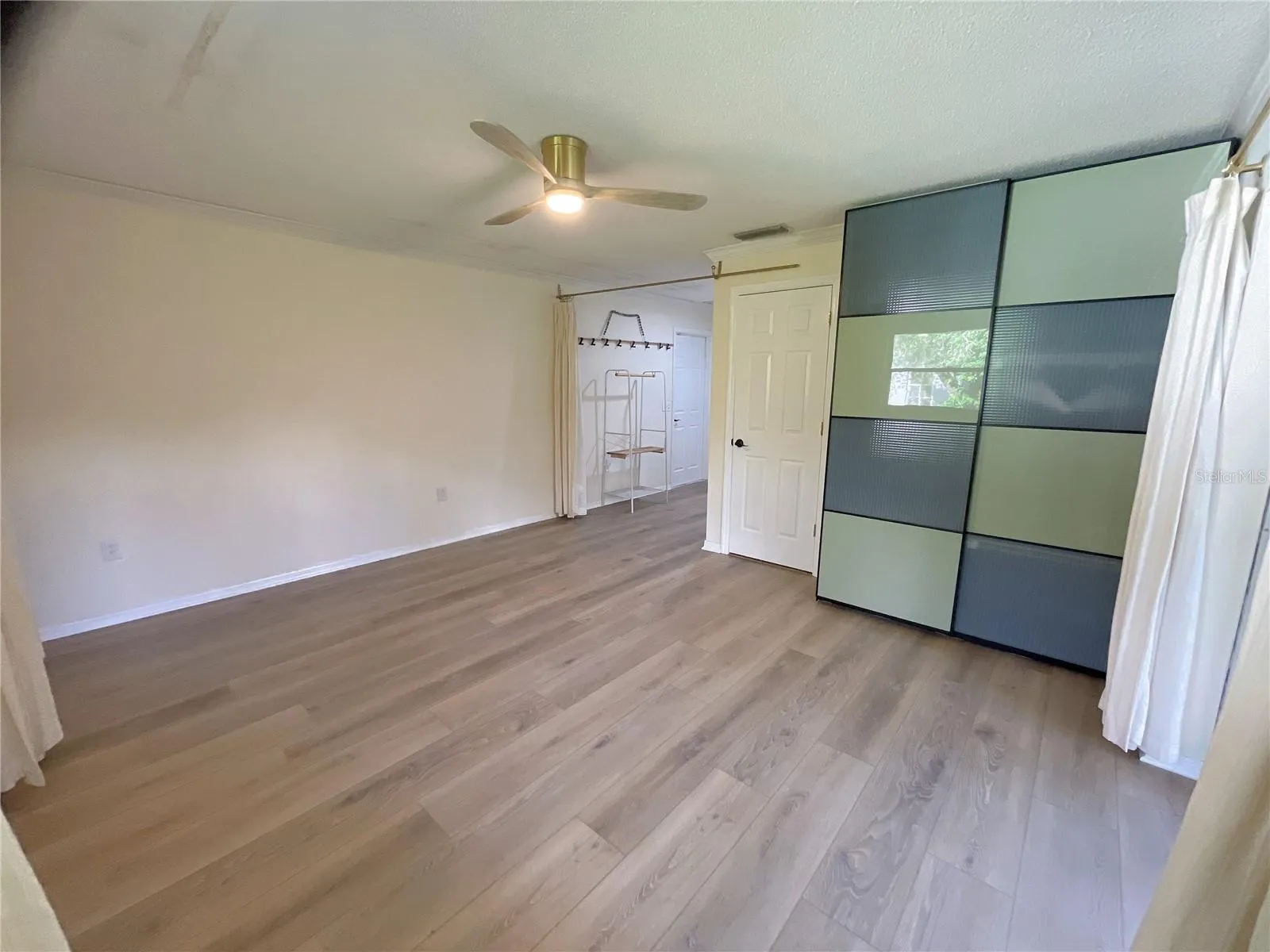 Primary walk in closet