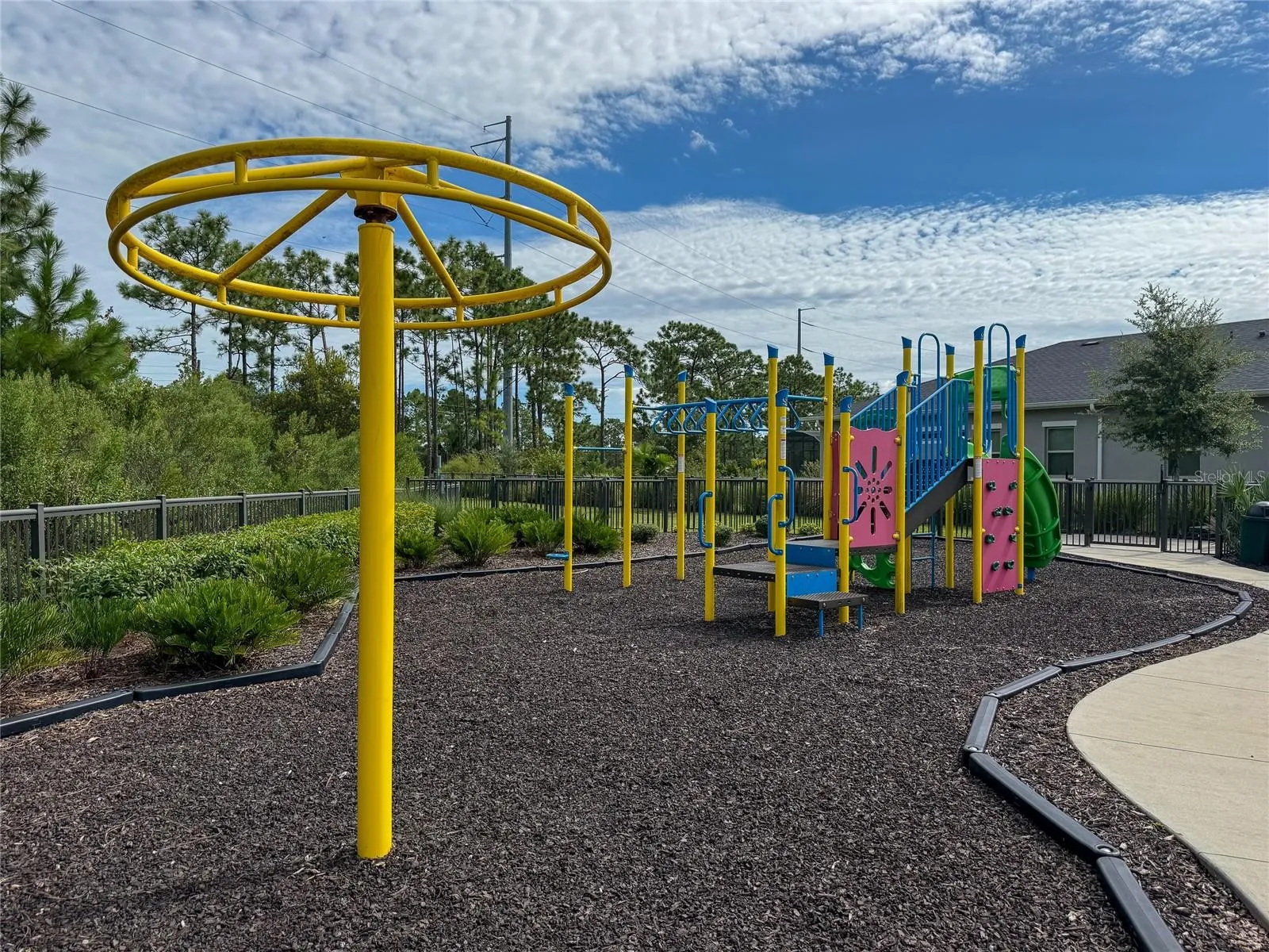 COMMUNITY PLAYGROUND