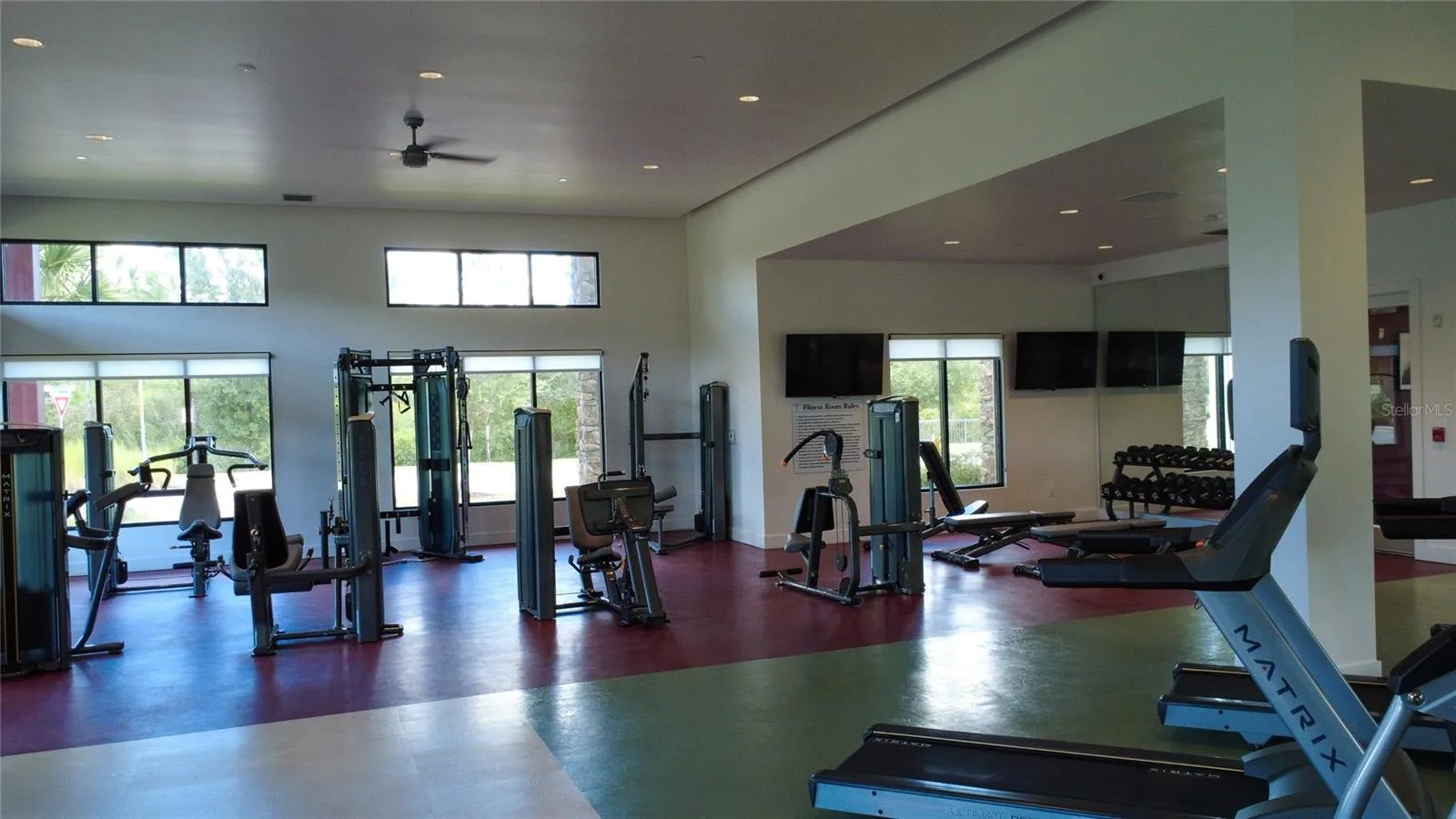 COMMUNITY GYM