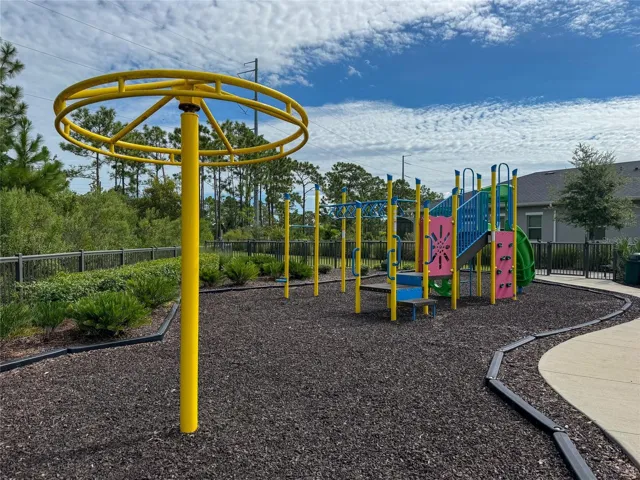 COMMUNITY PLAYGROUND
