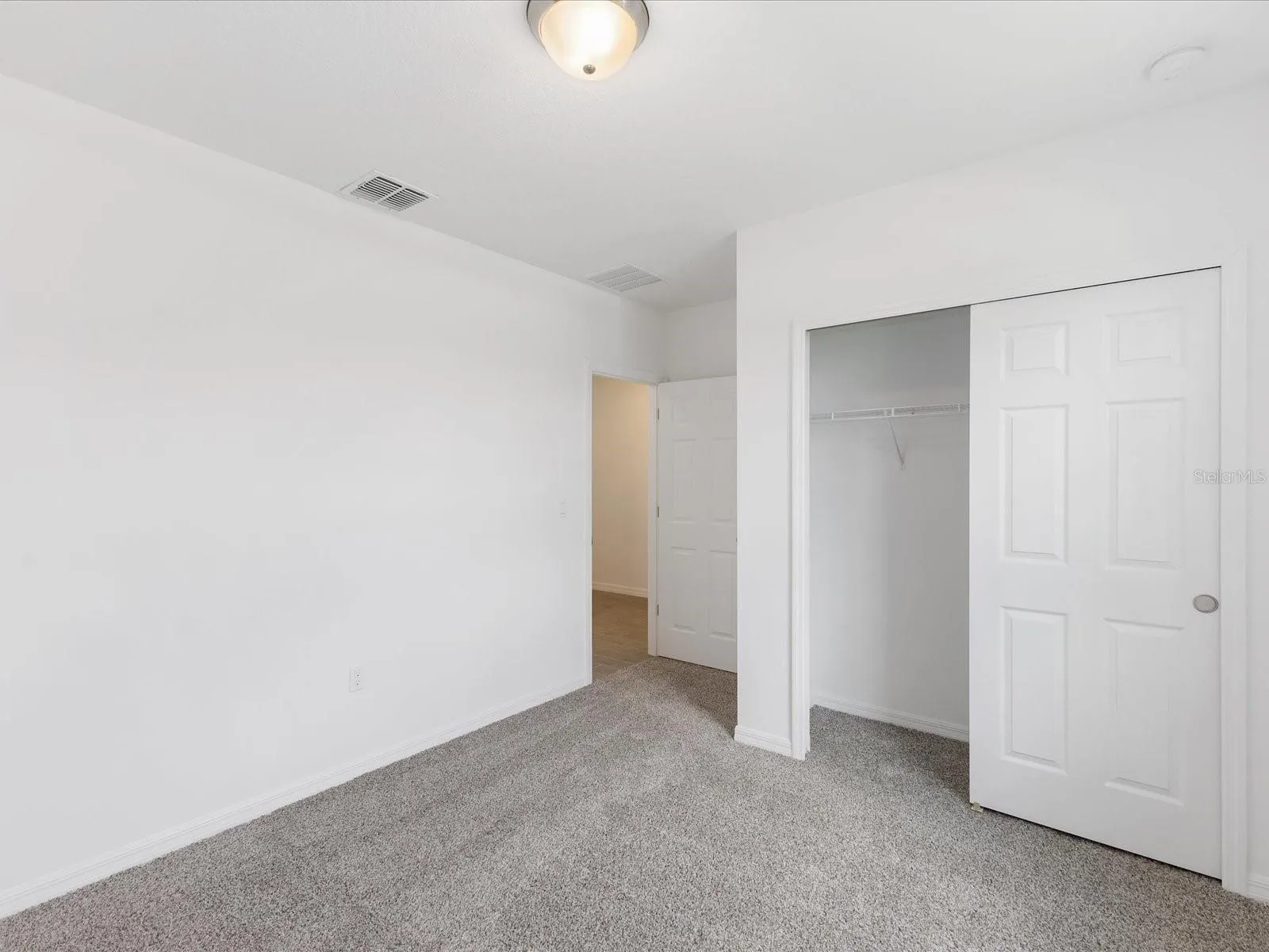 Photo is not of the actual home, but is an inspirational photo of builder’s model home and may depict options, furnishings, and/or decorator features that are not included