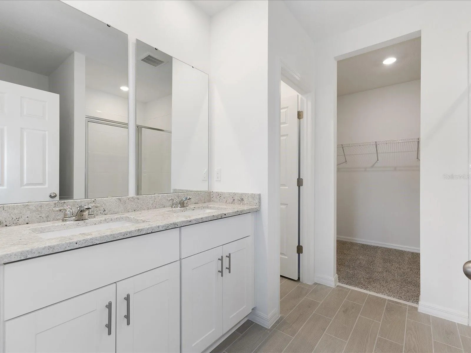 Photo is not of the actual home, but is an inspirational photo of builder’s model home and may depict options, furnishings, and/or decorator features that are not included