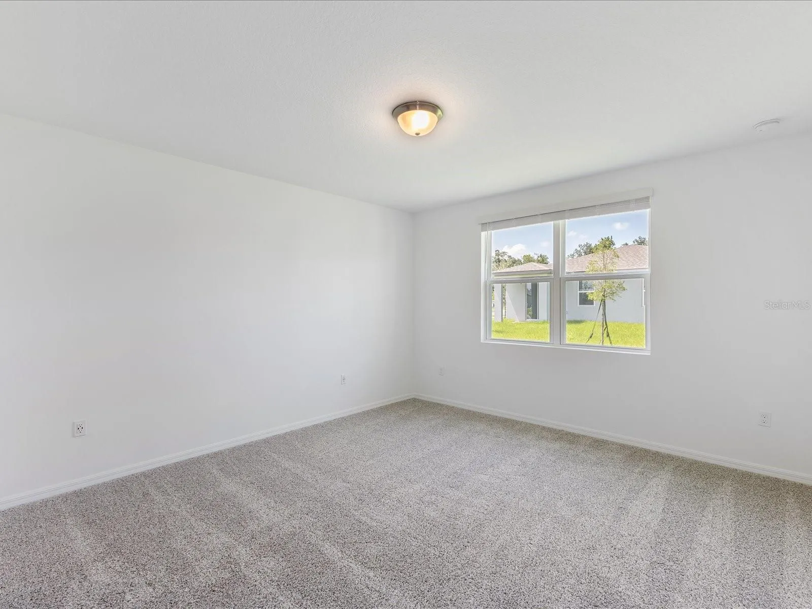 Photo is not of the actual home, but is an inspirational photo of builder’s model home and may depict options, furnishings, and/or decorator features that are not included