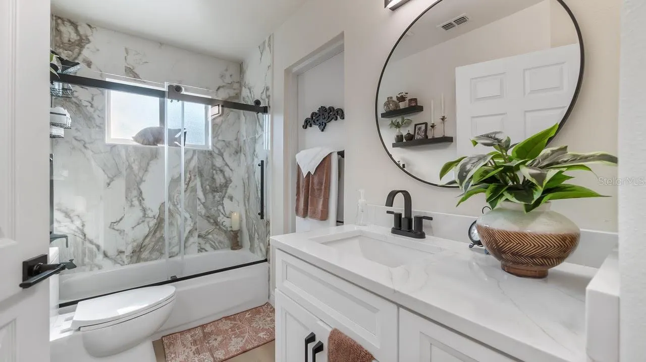 2nd Bathroom
