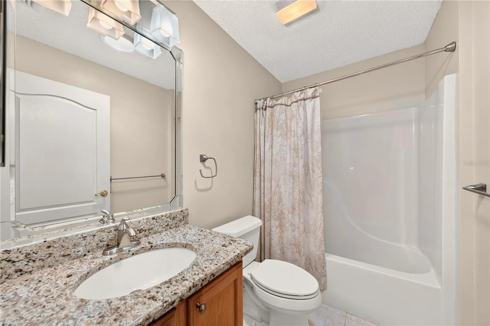 2nd bathroom