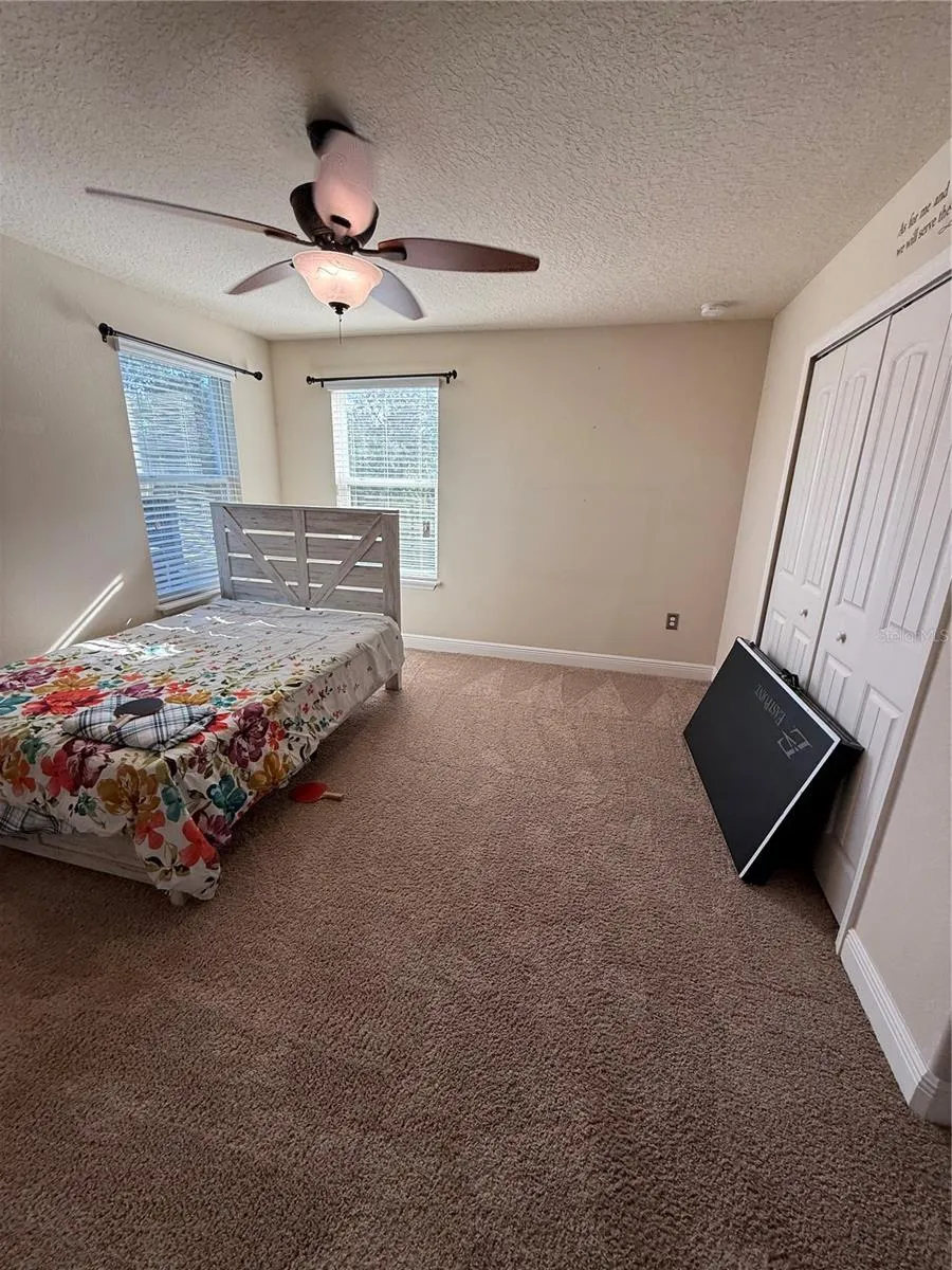 Bedroom 4 (2nd floor)
