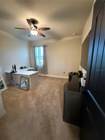 First-Floor Bedroom- Bedroom 1