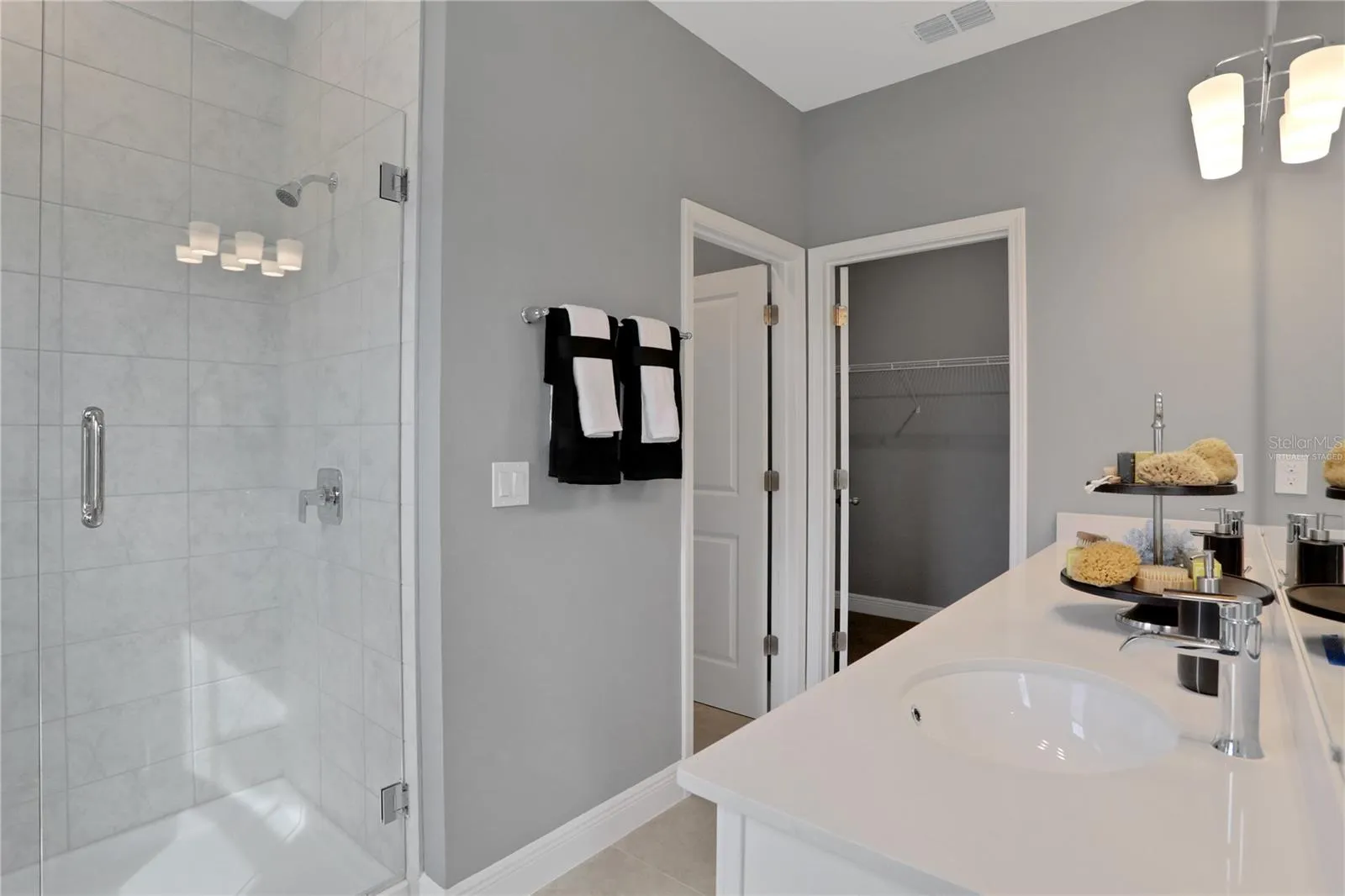SAMPLE IMAGE HARBOR Virtually Staged