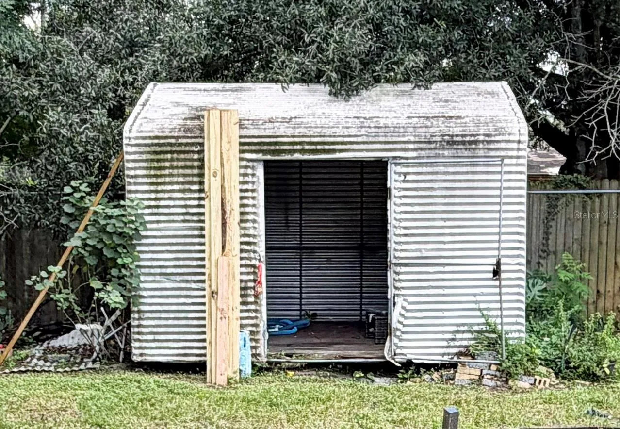 Shed