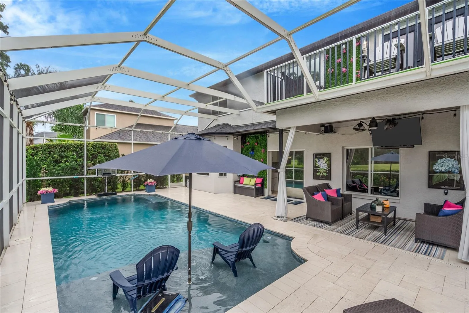 Pool/Porch/Balcony