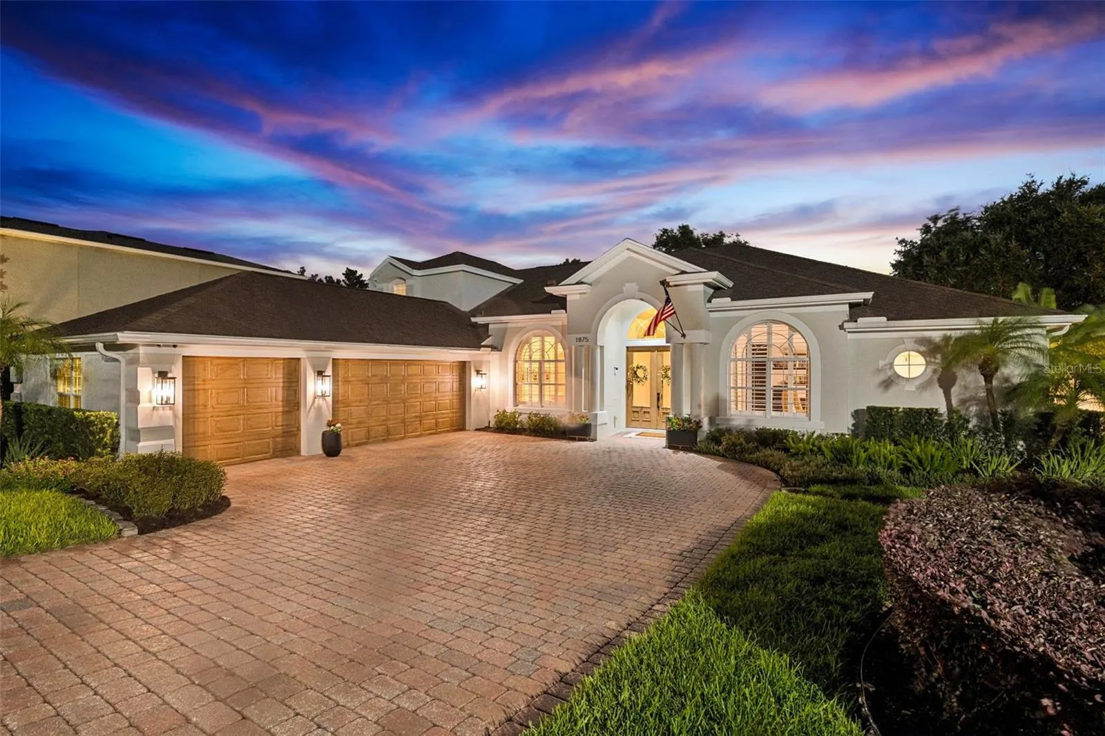 3-car garage