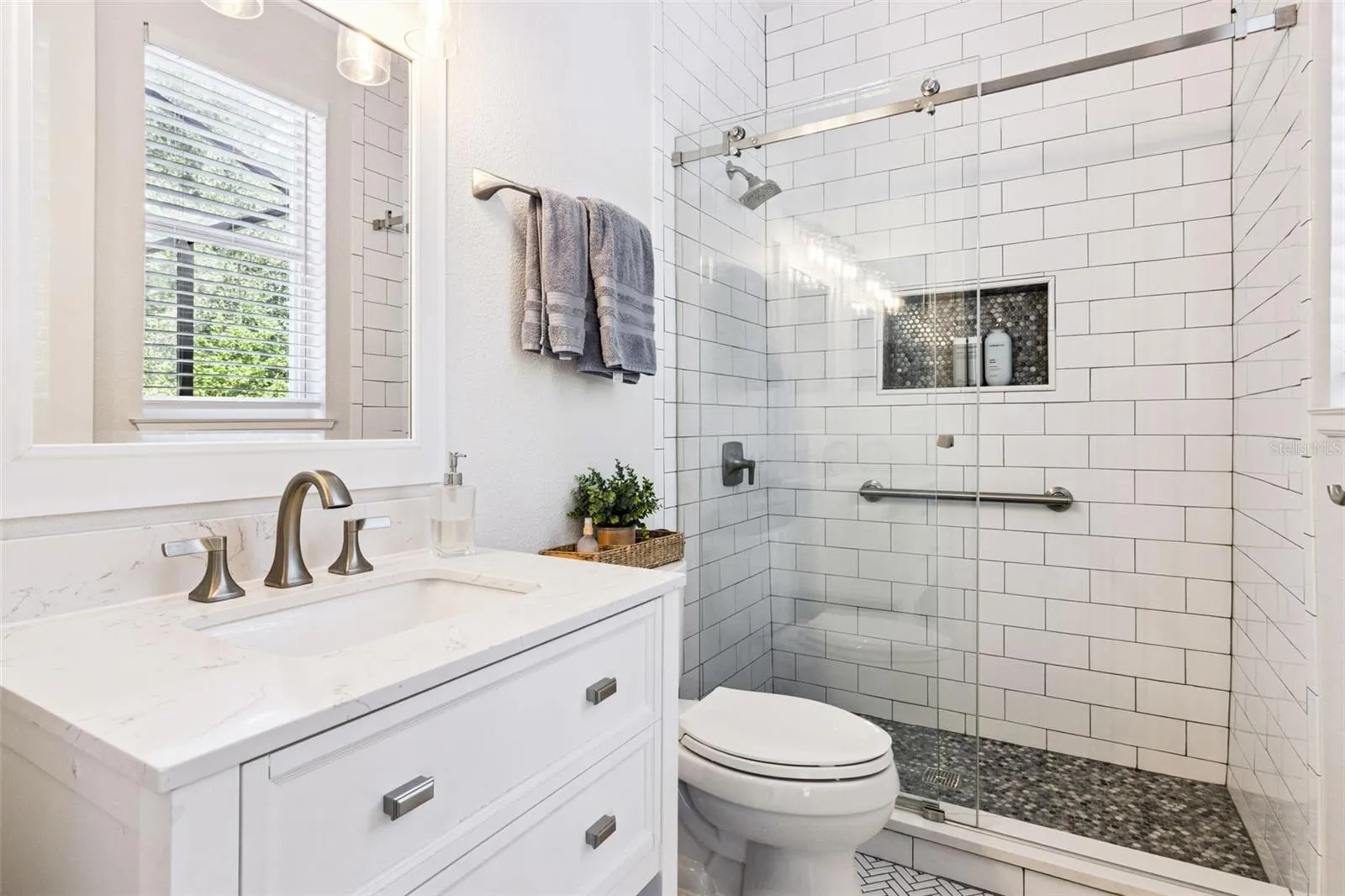 First floor pool bath