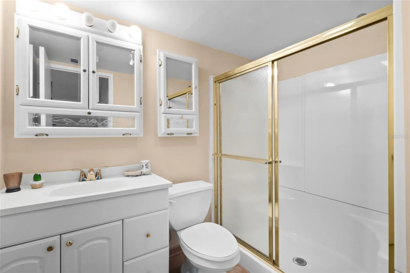 Second bathroom