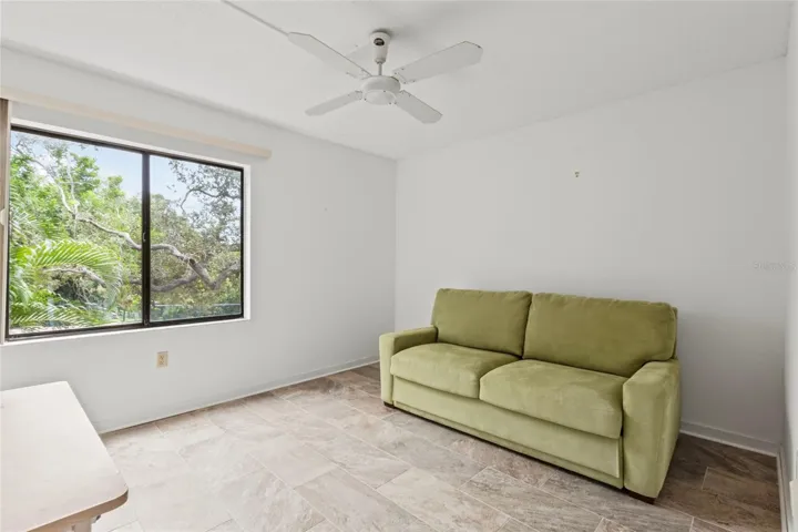 Second bedroom