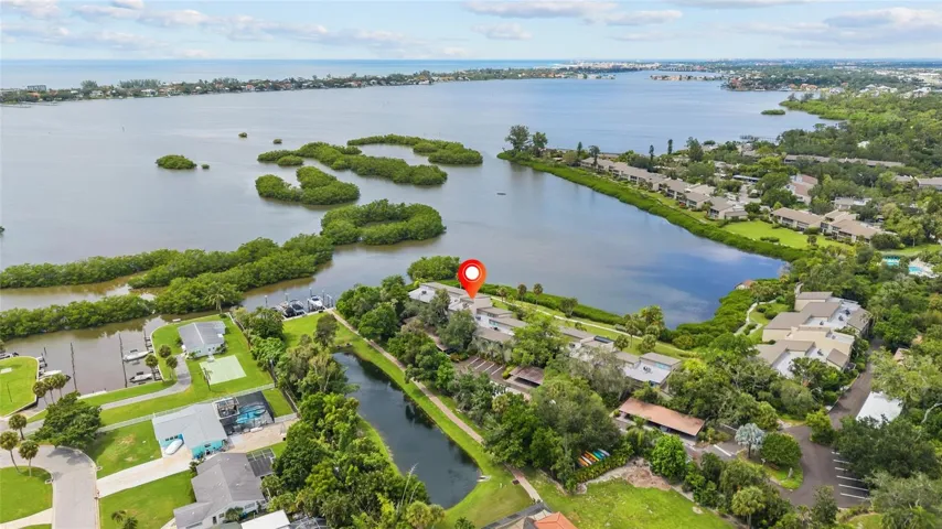 Location of condo