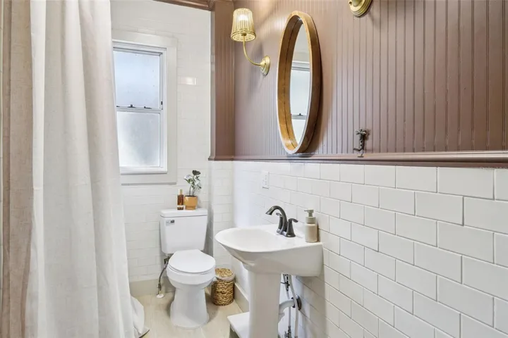 Bathroom #2