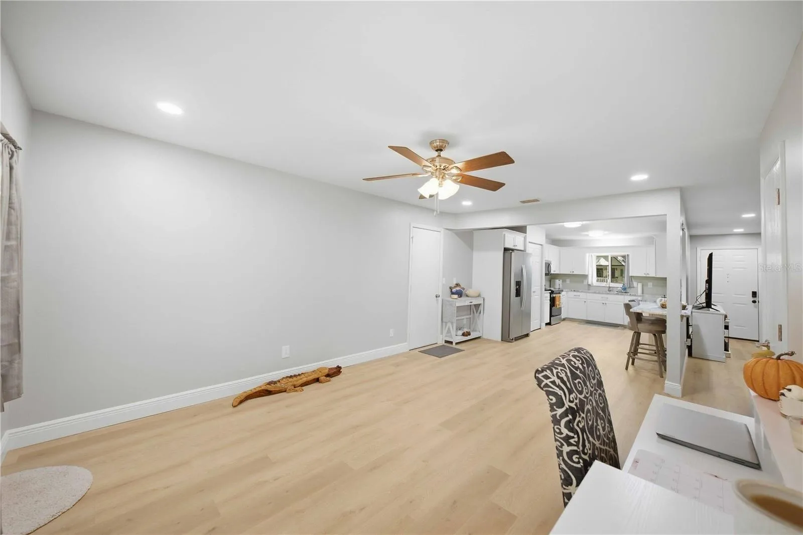 Dining/Flex Room