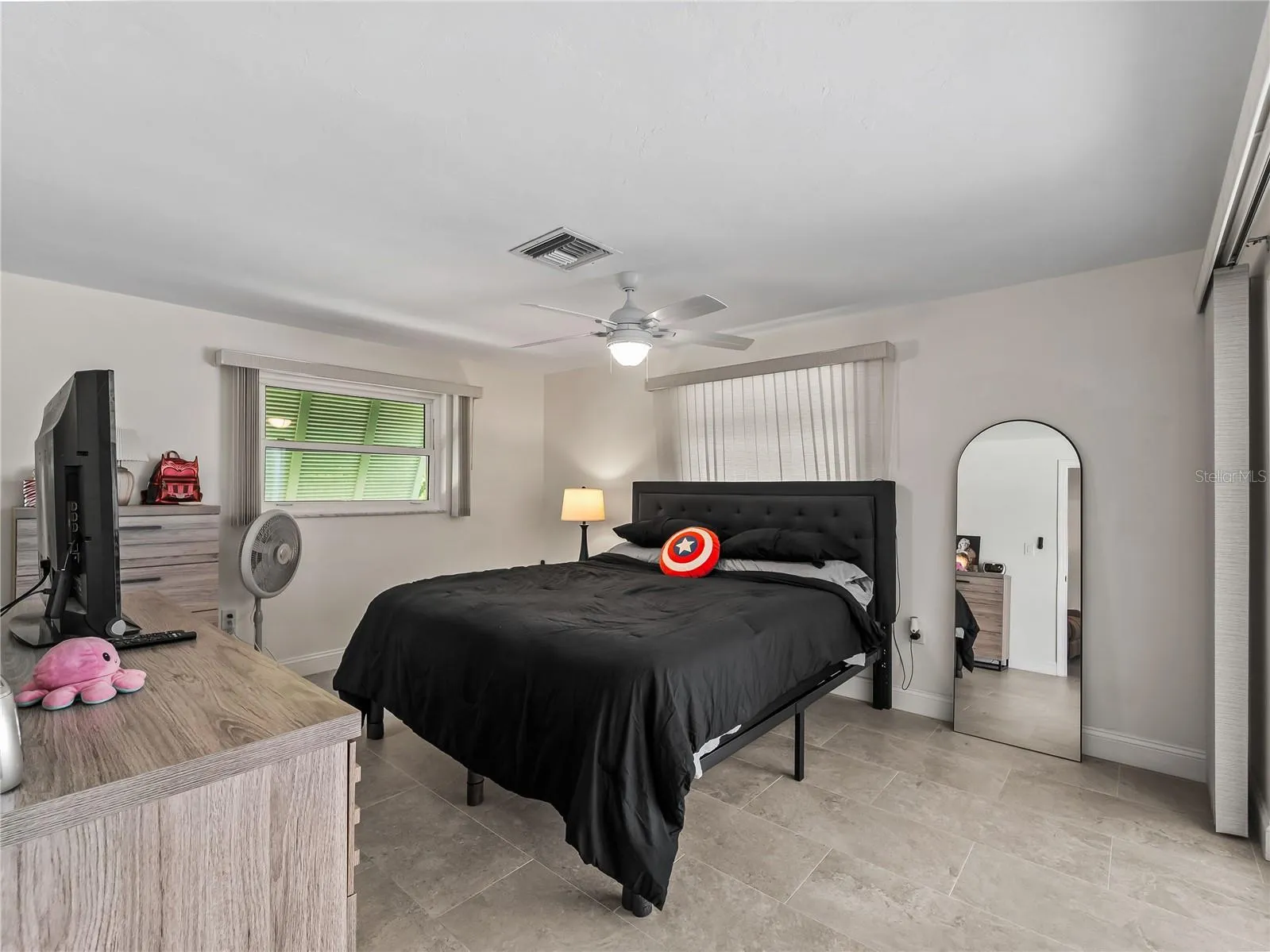 PrimarySuite_2903rdStreet_BonitaSprings_NaturalLight_Corner.jpg