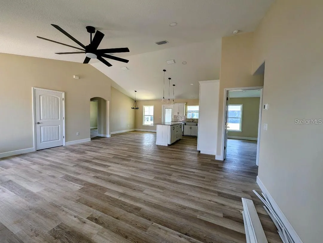 Not actual home, this is a completed home of the same model. Colors/finishes may vary