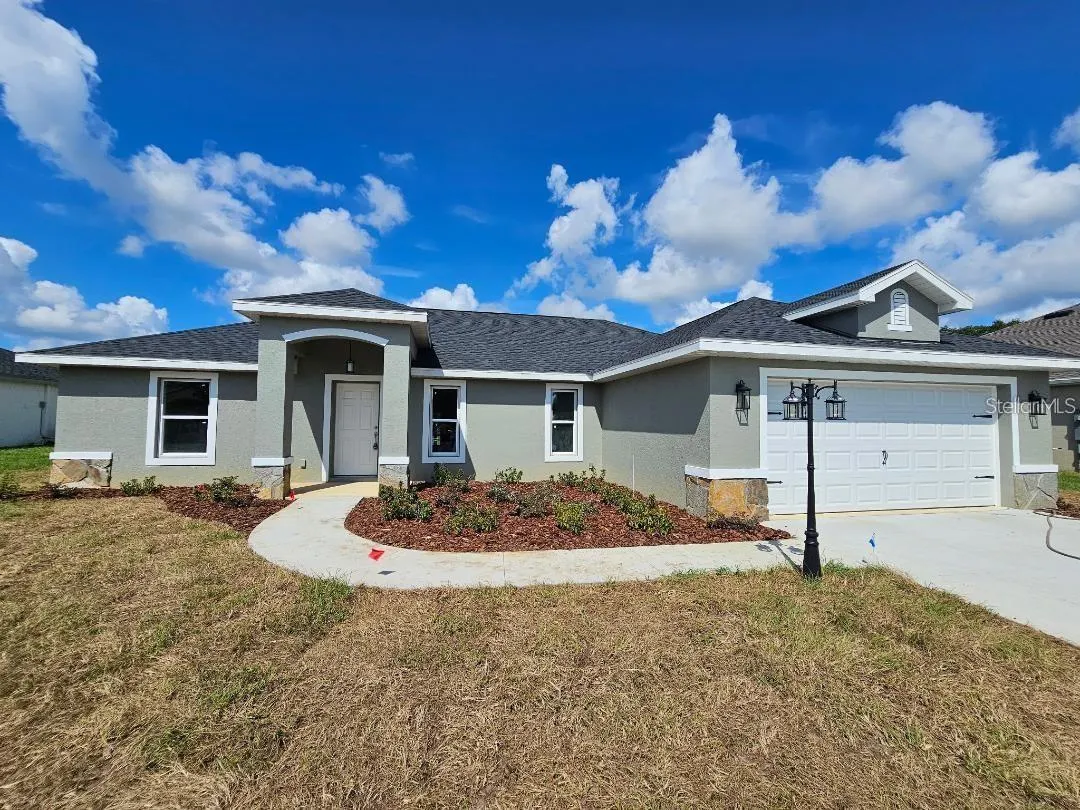 Not actual home, this is a completed home of the same model. Colors/finishes may vary