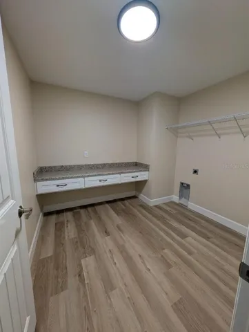 Not actual home, this is a completed home of the same model. Colors/finishes may vary