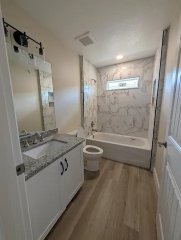 Not actual home, this is a completed home of the same model. Colors/finishes may vary