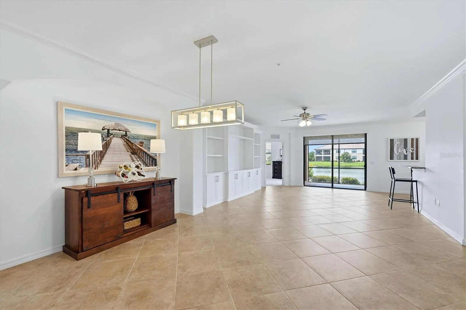 Dining Room/Living Room