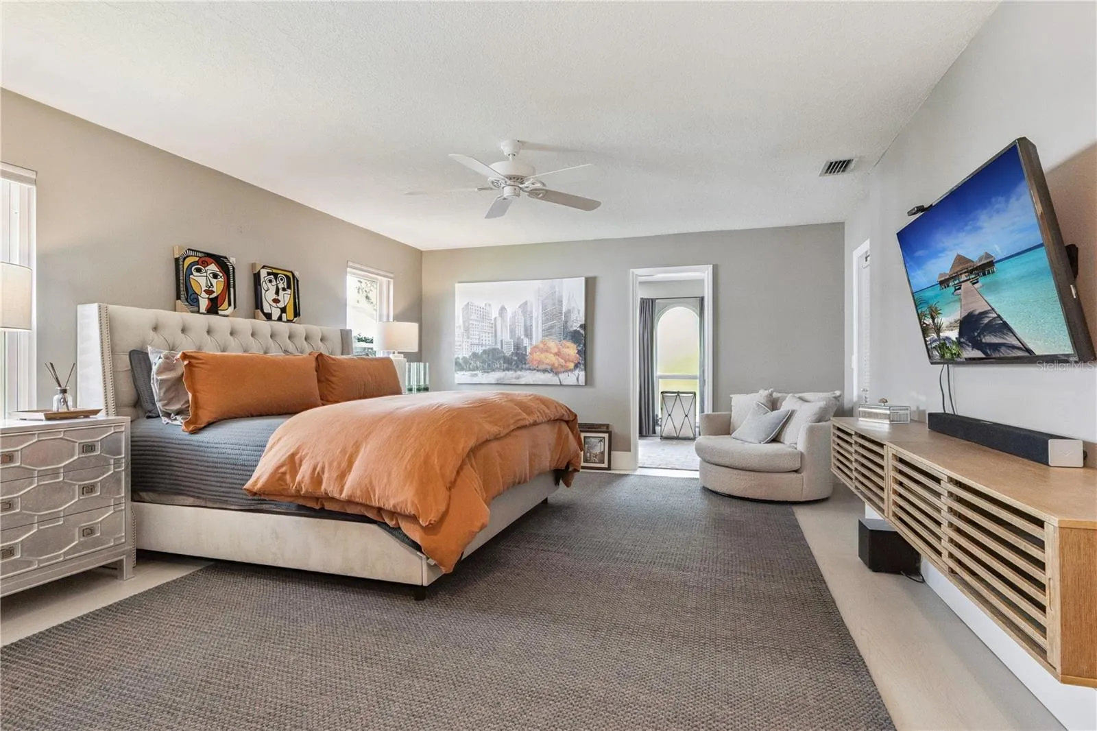 Spacious Owner's Suite
