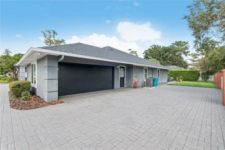 Side Facing Garage
