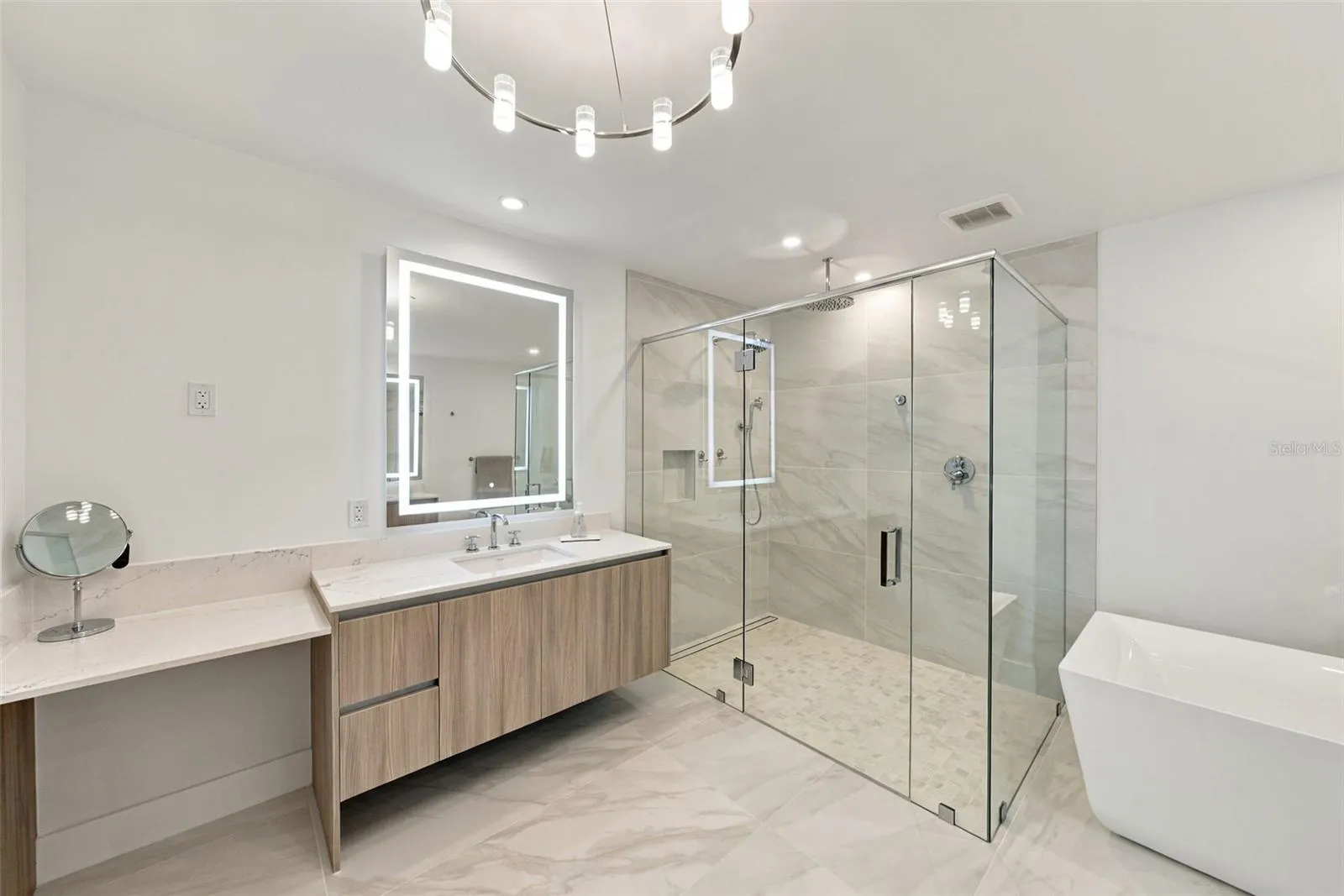 Owners Suite Bath; zero entry shower