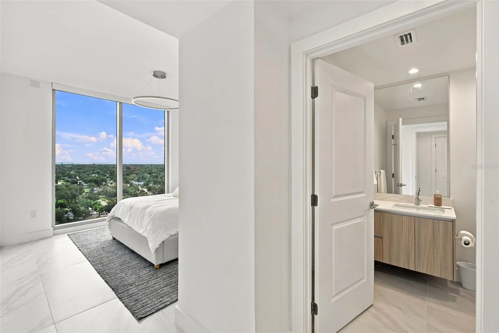 Second en suite bedroom; east facing