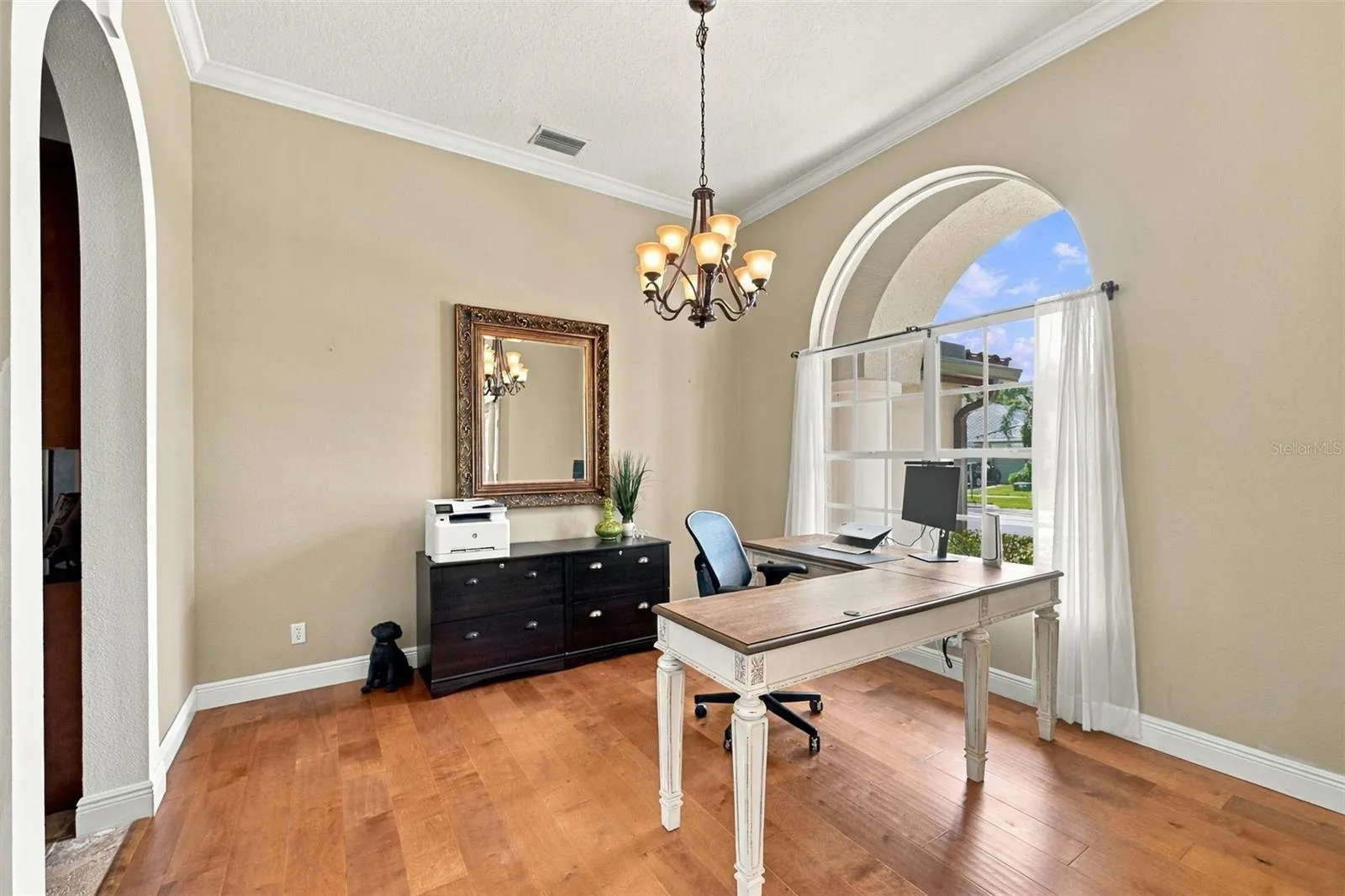 Dining room (currently used as home office)