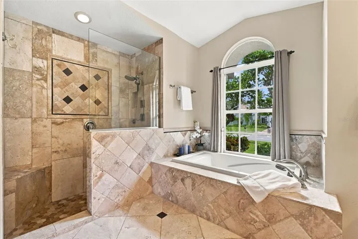 Garden tub