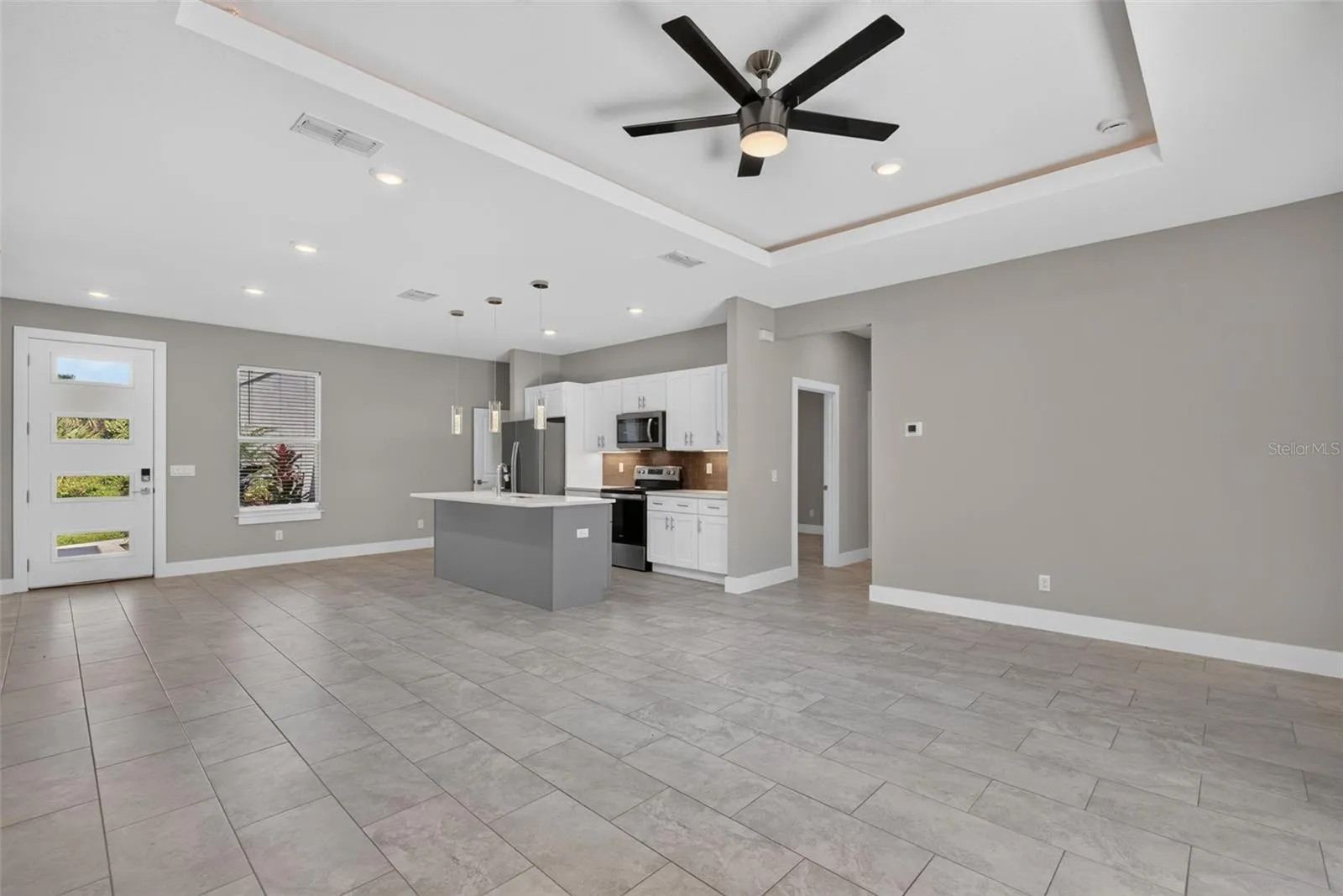Living Room & Kitchen Combo