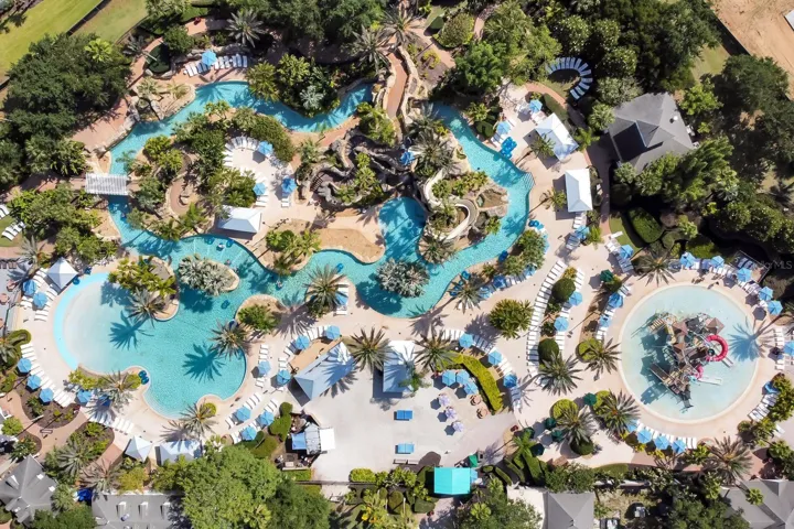REUNION WATER PARK ACCESSIBLE TO OWNERS