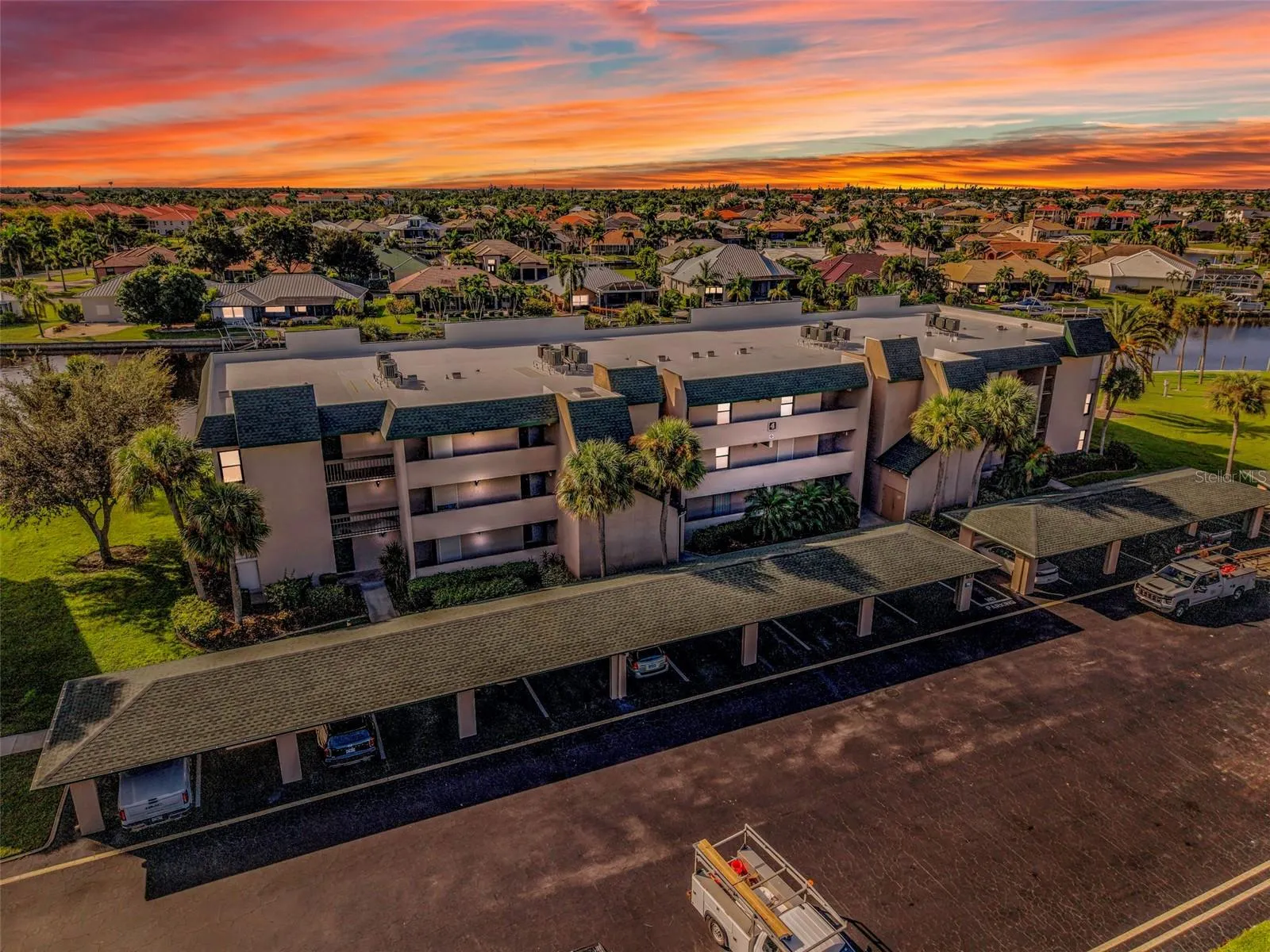 Waterfront Condo! 2nd floor END UNIT with tons of natural sunlight!