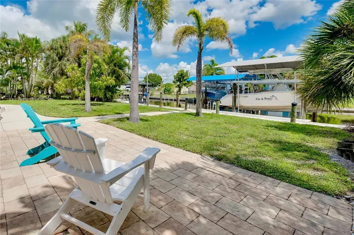 Comfortable back yard