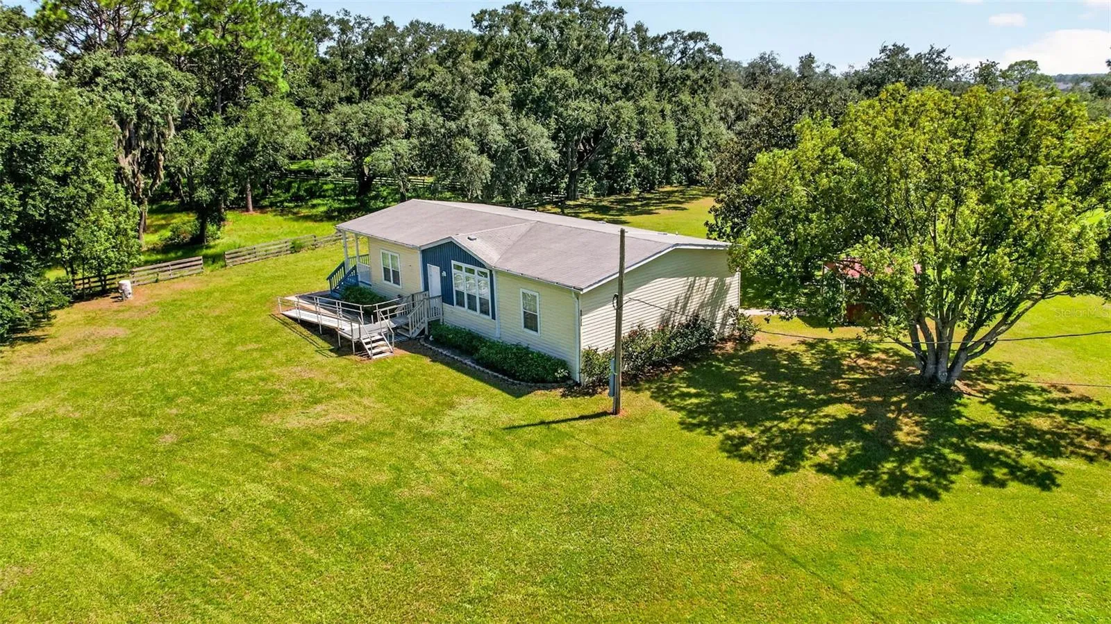 10006 Evanston Lane Wesley Chapel, FL