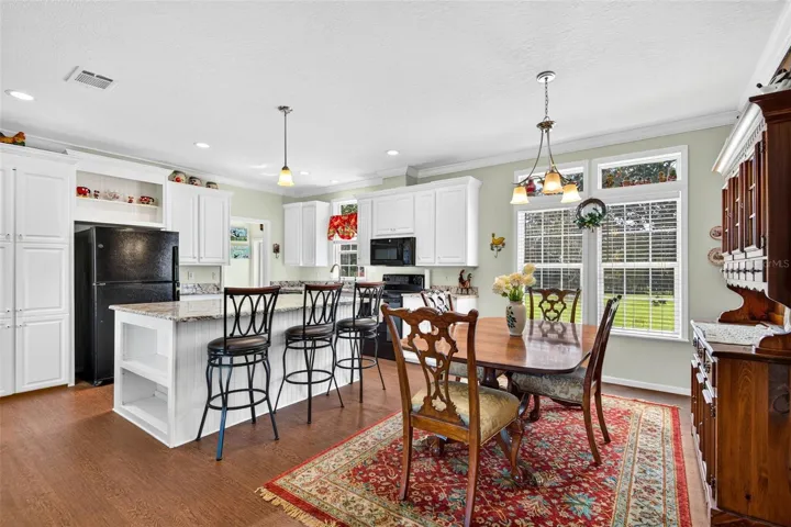 Kitchen dining view