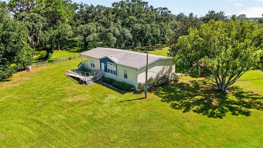 10006 Evanston Lane Wesley Chapel, FL