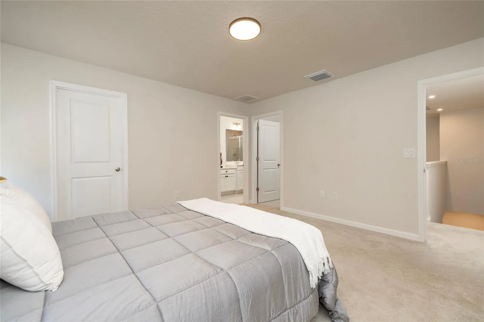 virtual staging