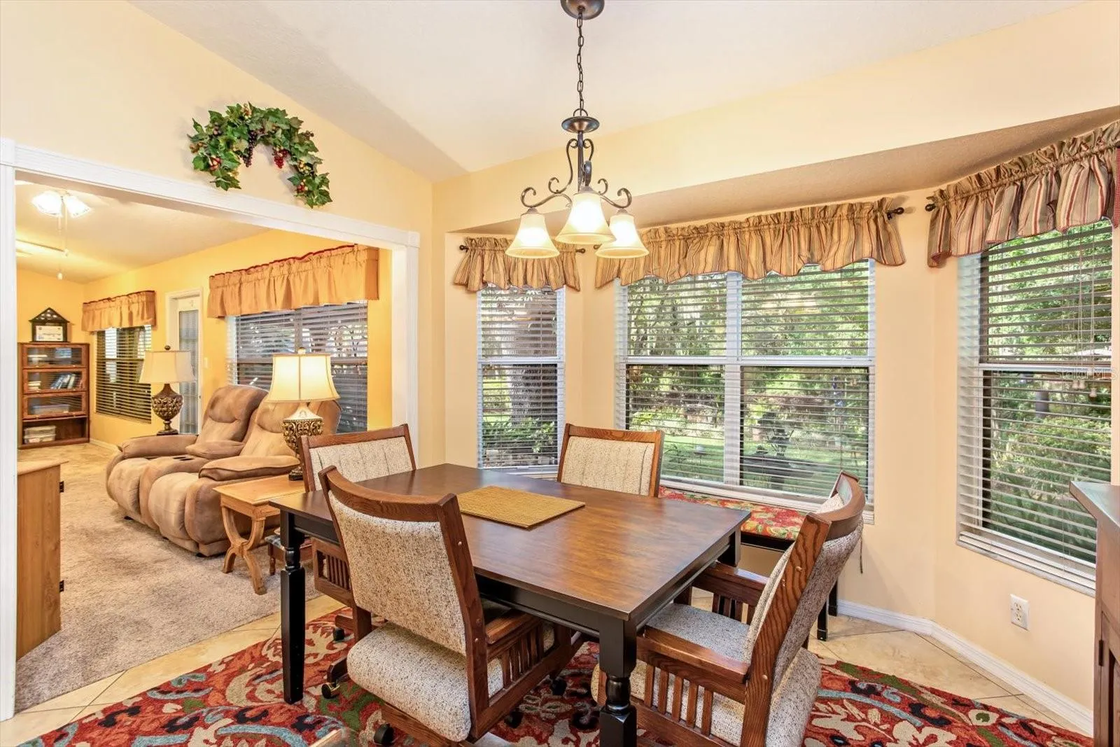 Breakfast nook