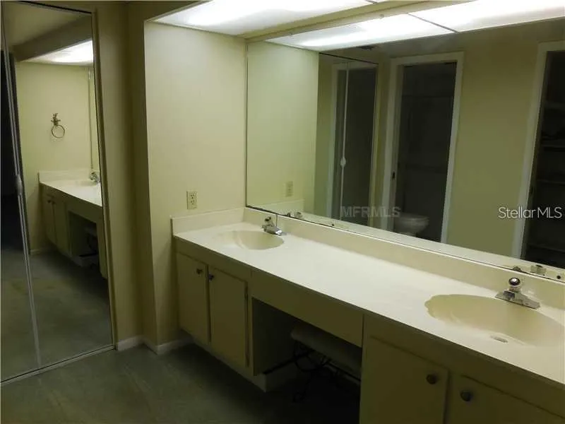 Primary On-Suite