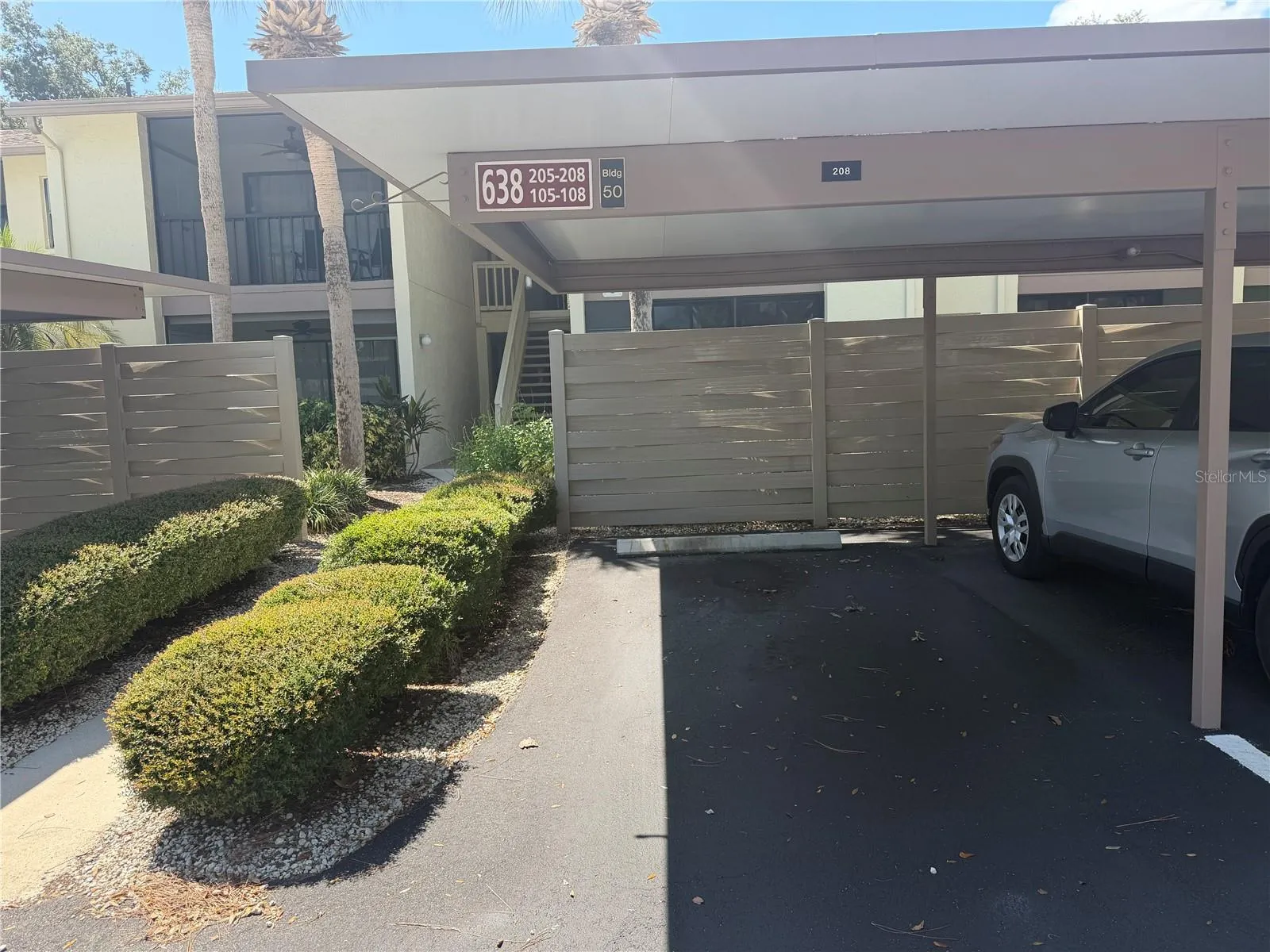 carport