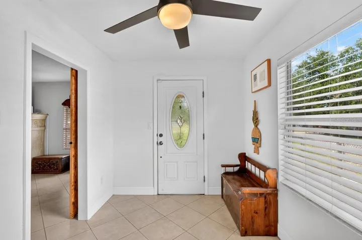 Entry - Office space