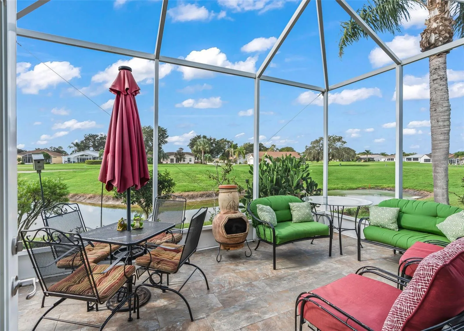 Cage Enclosed Lanai/Patio